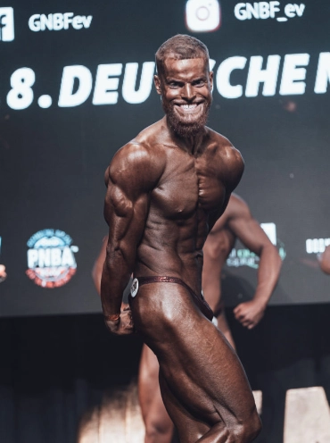 Bodybuilding Wettkampfbild von Till Schwarz